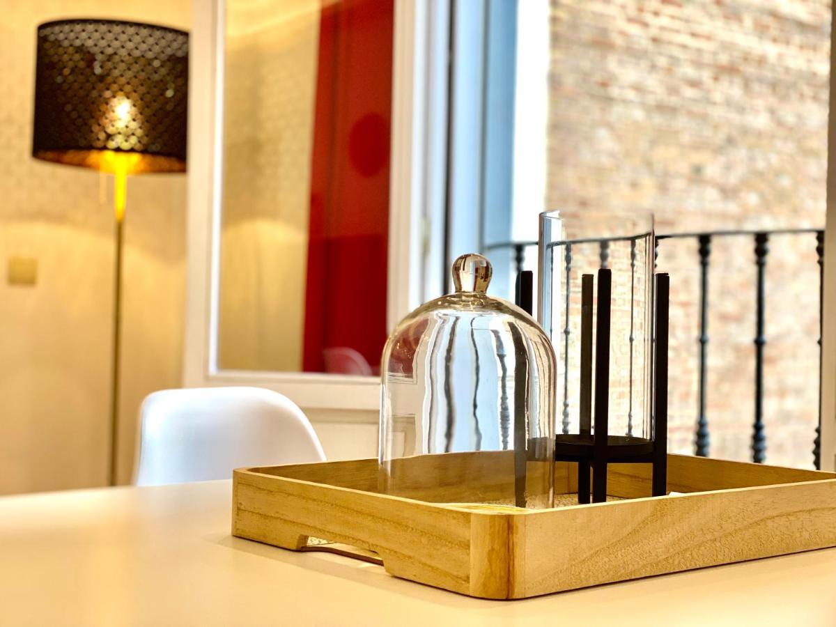 Charming Huertas II Appartement Madrid Buitenkant foto