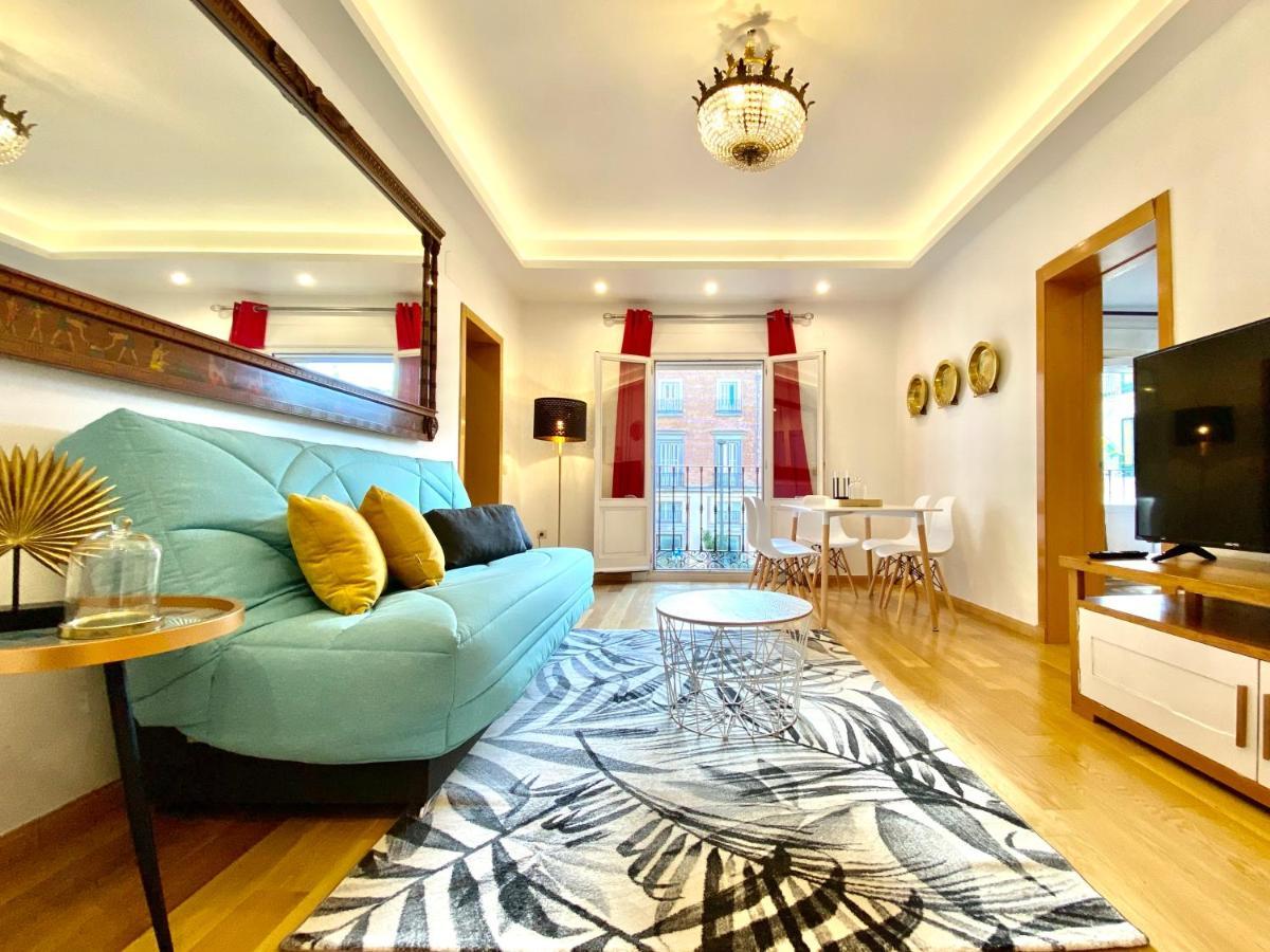 Charming Huertas II Appartement Madrid Buitenkant foto
