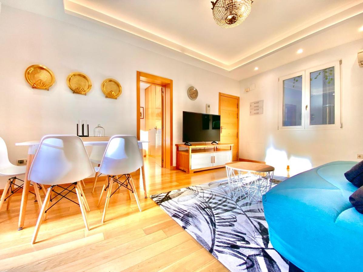 Charming Huertas II Appartement Madrid Buitenkant foto